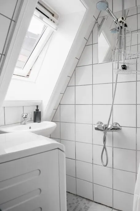 Centrum Condo With Terrace Bergen Apartment